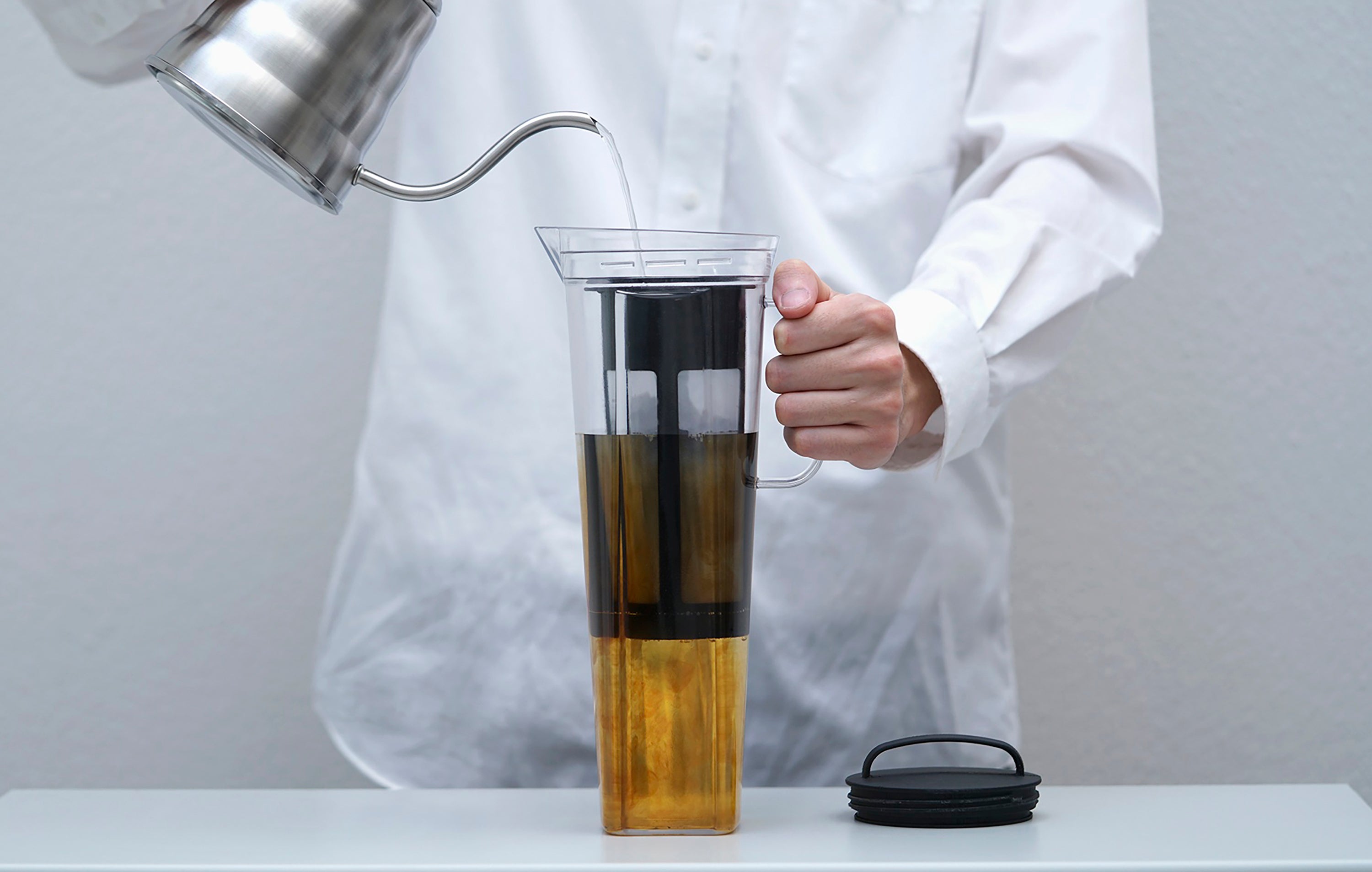 Cold Brew Coffee Pitcher RISE