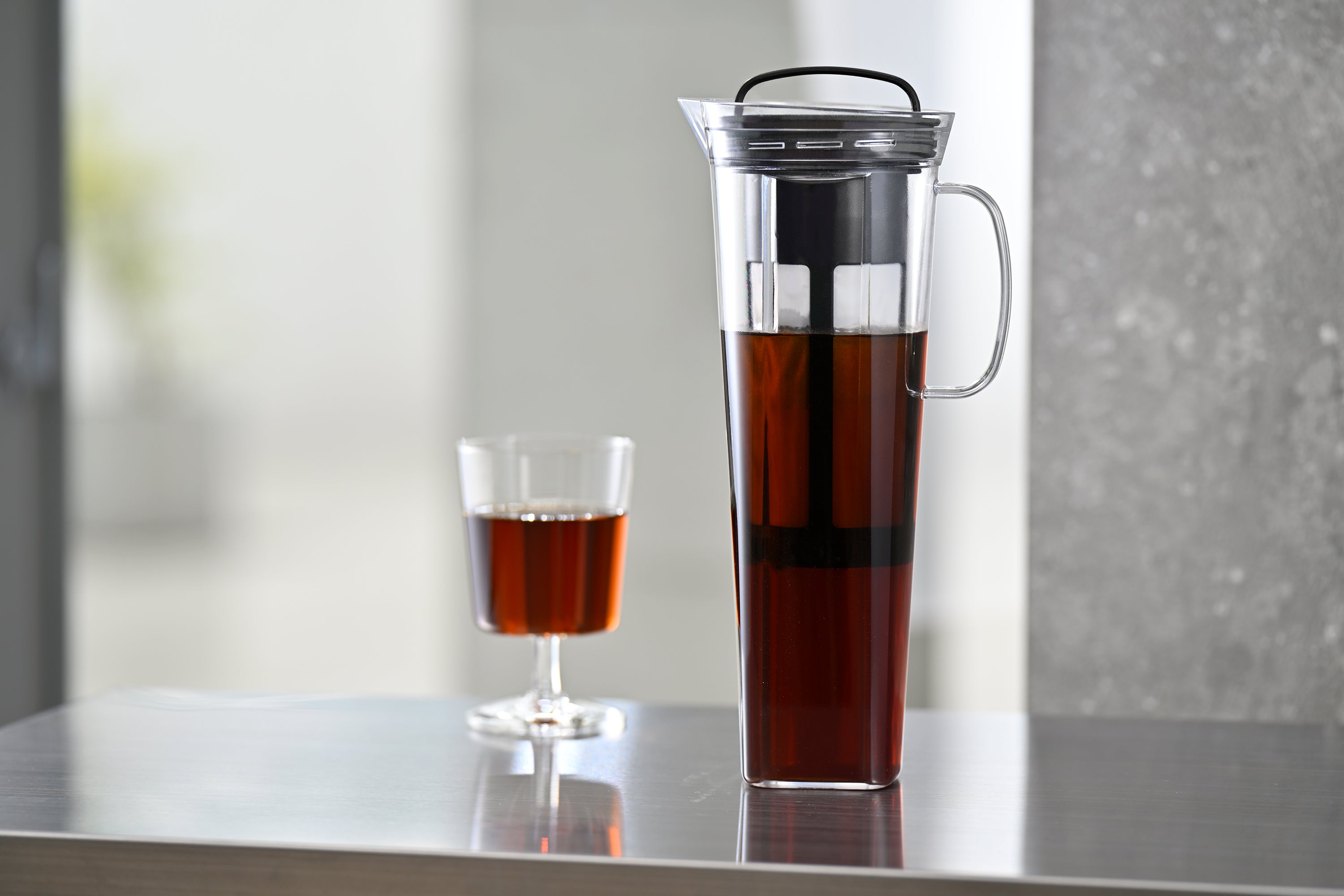 Cold Brew Coffee Pitcher RISE