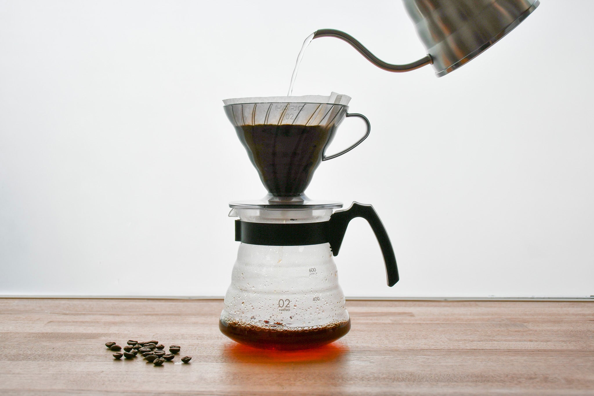 V60 Plastic Coffee Dripper 02 Transparent Black