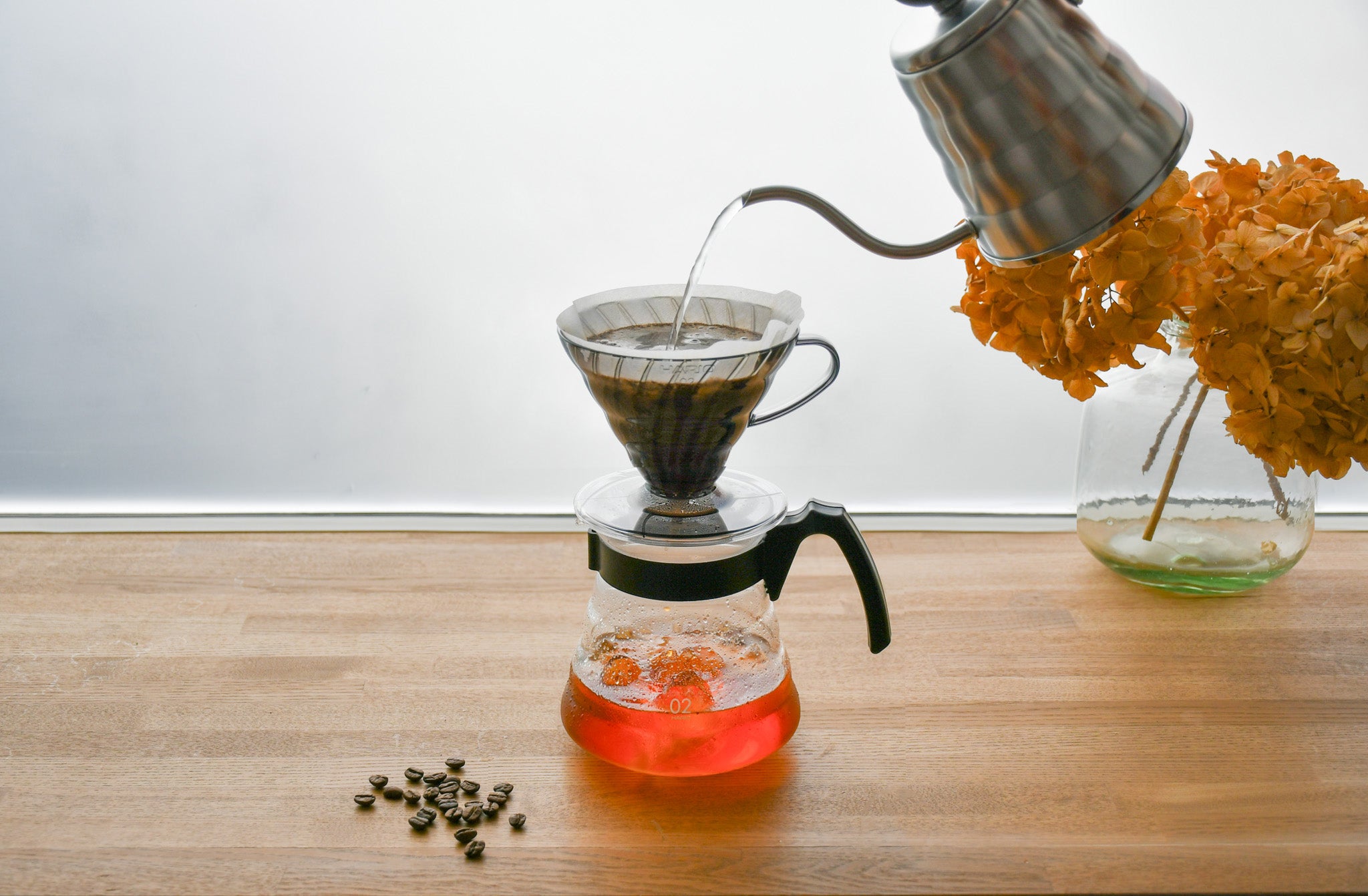V60 Plastic Coffee Dripper 02 Transparent Black