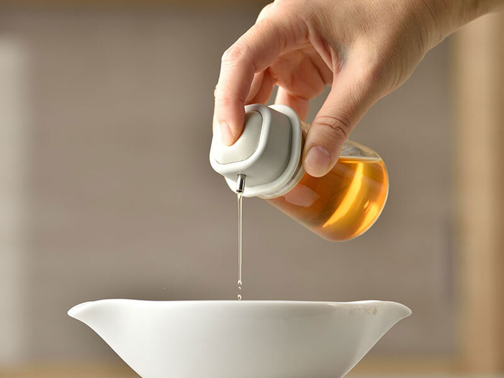 Soy Sauce Bottle - One Push