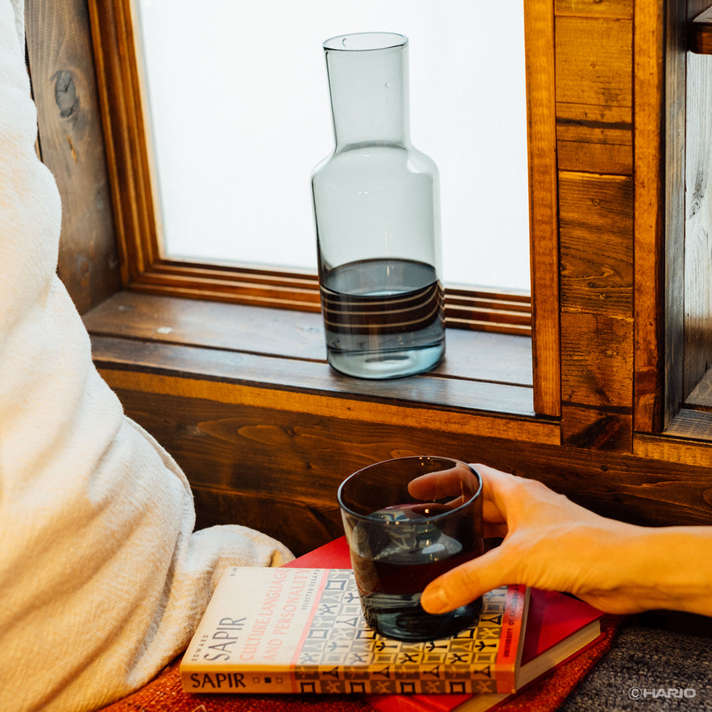 HARIO COLORS Night Carafe