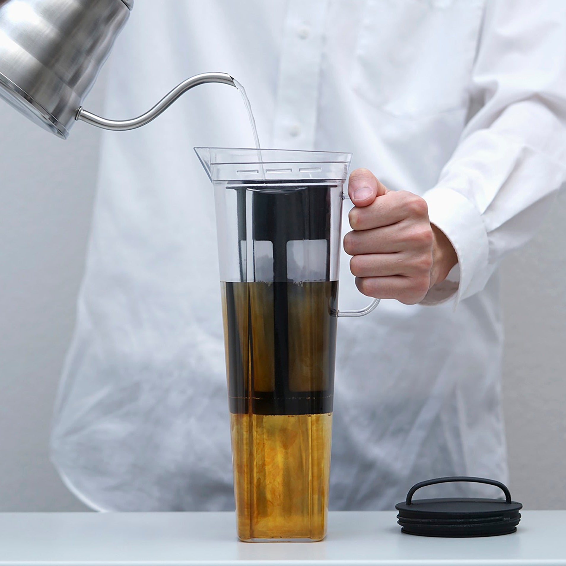 Cold Brew Coffee Pitcher RISE