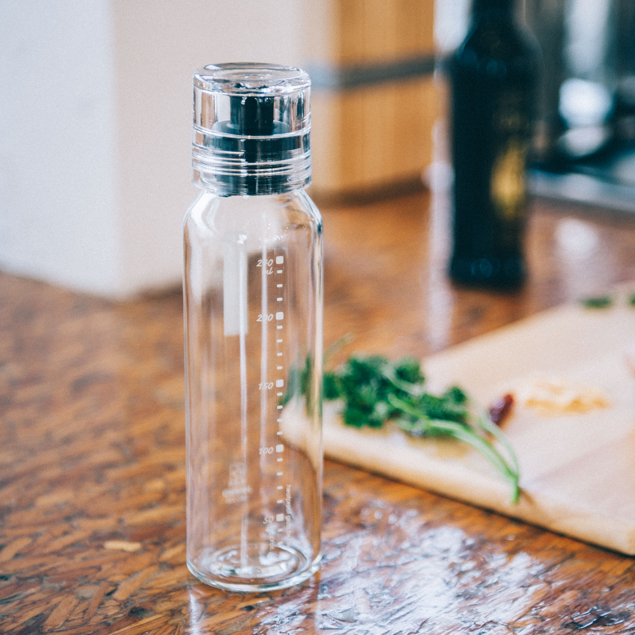 Dressing Bottle Slim 240