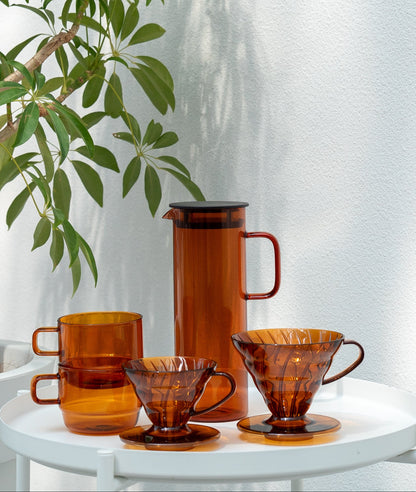 V60 Plastic Coffee Dripper Amber 01