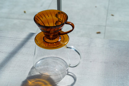 V60 Plastic Coffee Dripper Amber 01