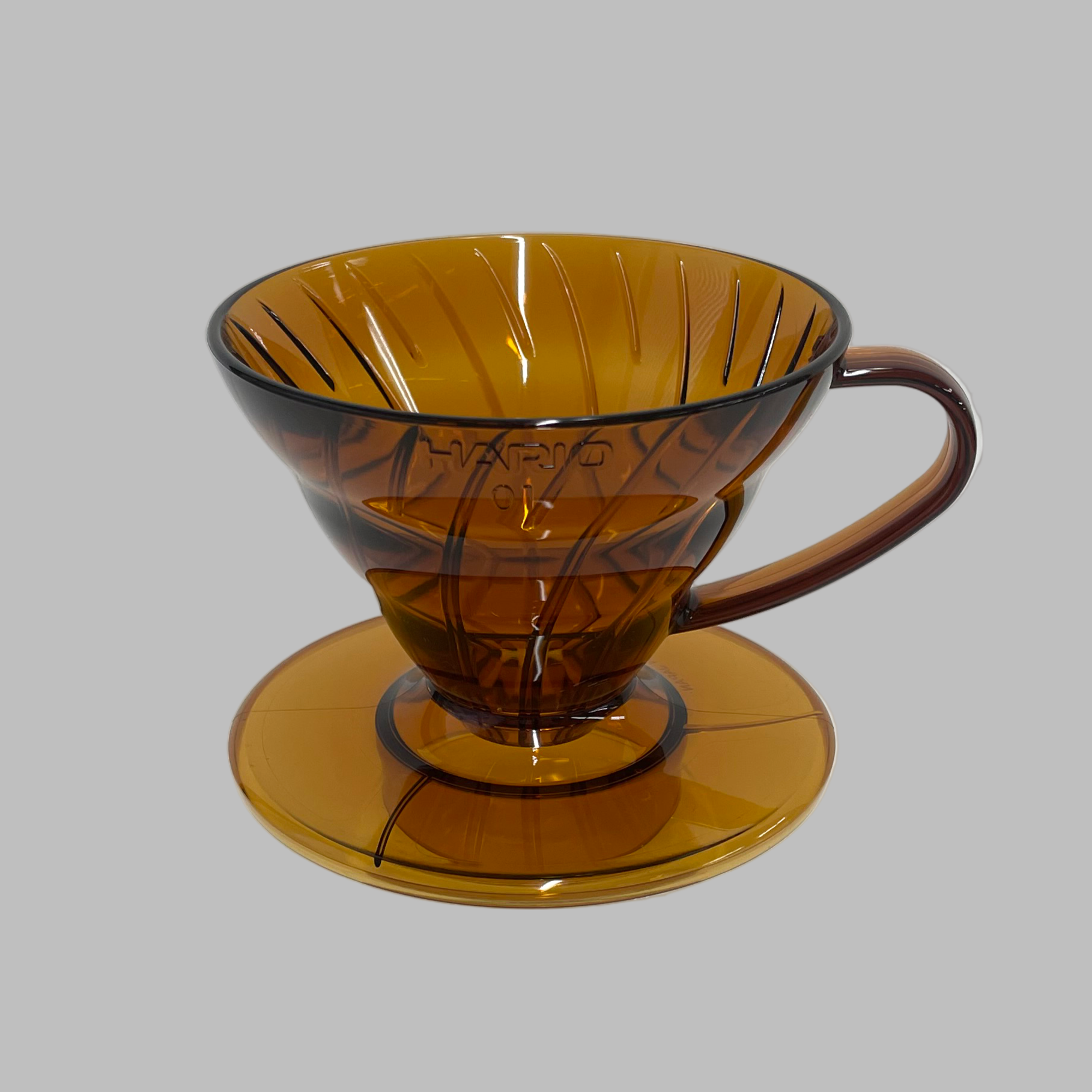 V60 Plastic Coffee Dripper Amber 01