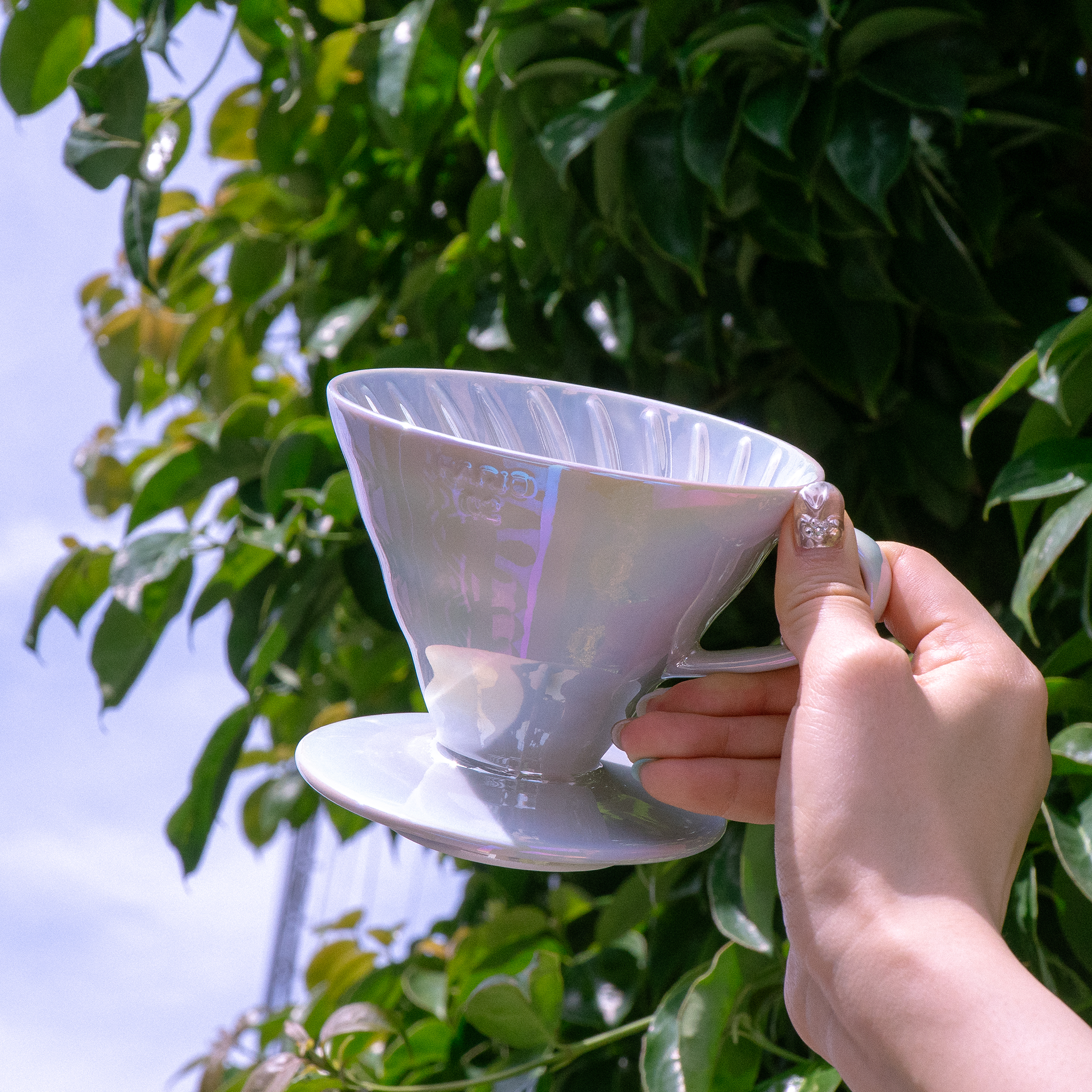 V60 Ceramic Coffee Dripper 02 - Pearl