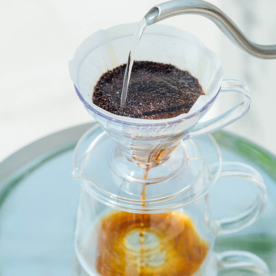 V60 Plastic Coffee Dripper 01