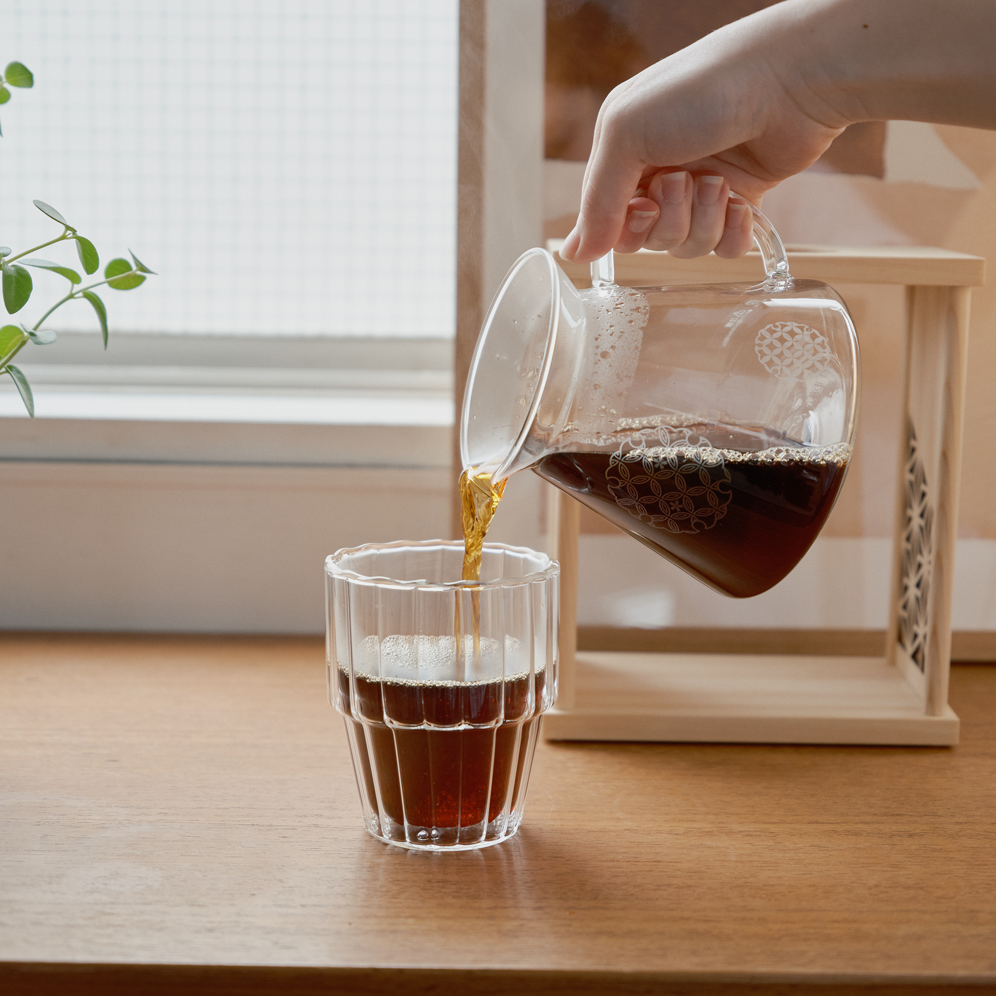 Glass Server 02 "Shippou" Seven Treasures Pattern