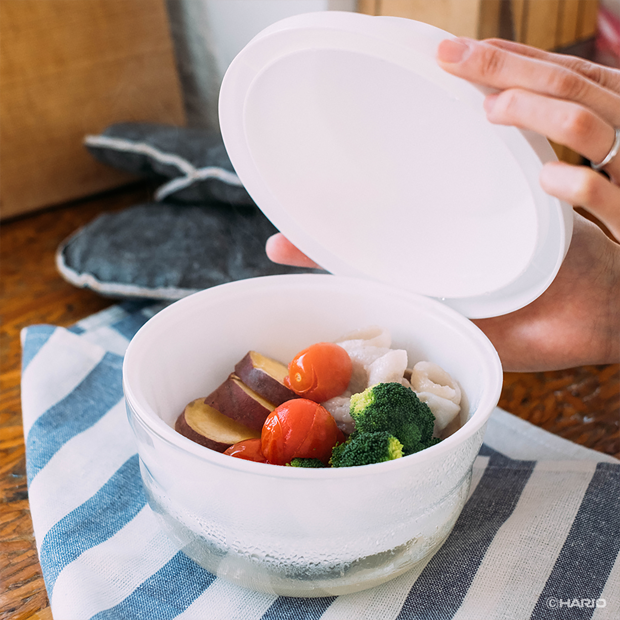 Glass Microwave Steamer