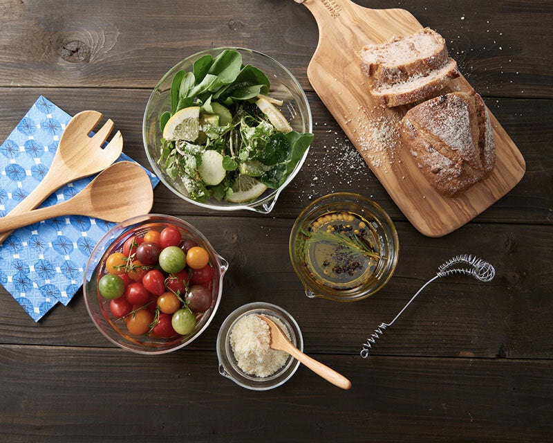 Mixing Bowl with Spout 4pc Set